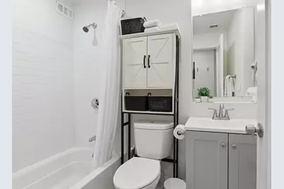 636 Beacon St #206, Boston, MA 02215 - Photo 7