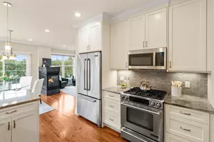 104-108 Hull St, Newton, MA 02460 - Photo 9