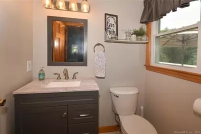 281 Abbe Rd, Enfield, CT 06082 - Photo 21