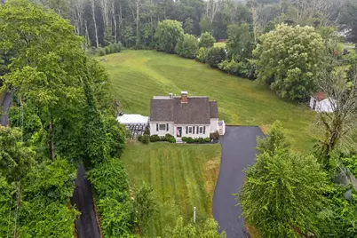 554 High St, Hanson, MA 02341 - Photo 1