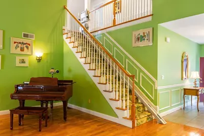 21 Steinbeck St, Tyngsborough, MA 01879 - Photo 9