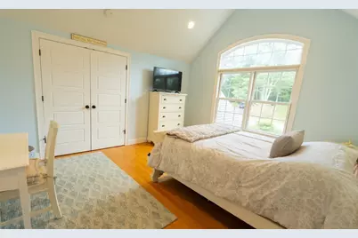 10 Indian Pond Pt, Barnstable, MA 02648 - Photo 23