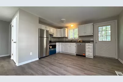 96-98 Silver #96, West Springfield, MA 01089 - Photo 3