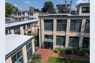 155 Brookline St #8, Cambridge, MA 02139 - Photo 33