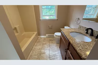 96-98 Silver #98, West Springfield, MA 01089 - Photo 21