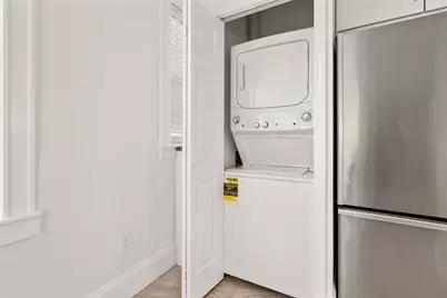 461 Washington St #1, Brookline, MA 02446 - Photo 11