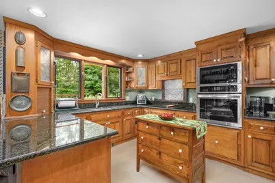 8 Crestview Dr Ext, Sandwich, MA 02537 - Photo 11