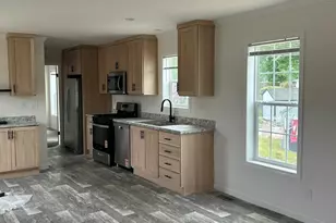 13 Lydia Dr, Plymouth, MA 02360 - Photo 3
