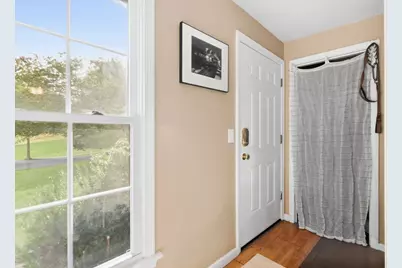 15 Surrey Ln, Amherst, MA 01002 - Photo 7