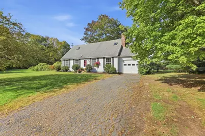 15 Surrey Ln, Amherst, MA 01002 - Photo 5