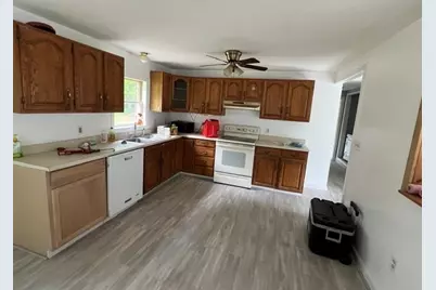 23 Stone Valley Rd, Orange, MA 01364 - Photo 9