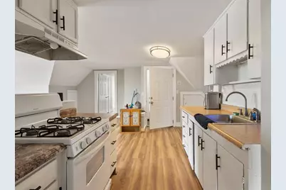 9 Mount Vernon St, Fitchburg, MA 01420 - Photo 13