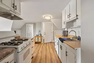9 Mt Vernon St, Fitchburg, MA 01420 - Photo 13