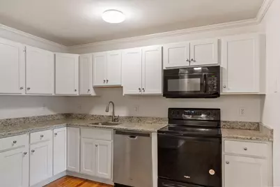 30 Abbey Rd #106, Leominster, MA 01453 - Photo 5
