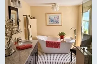 270 Gardner St, New Bedford, MA 02740 - Photo 23