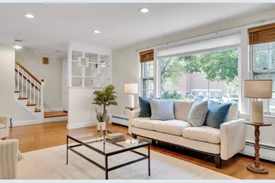 33 Stowecroft Rd, Arlington, MA 02474 - Photo 9