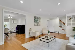33 Stowecroft Rd, Arlington, MA 02474 - Photo 7
