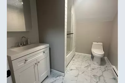 39 Cortland St #3, Springfield, MA 01109 - Photo 5