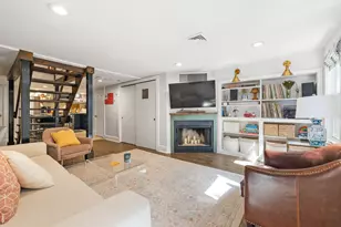 25 Lawrence St, Boston, MA 02116 - Photo 13