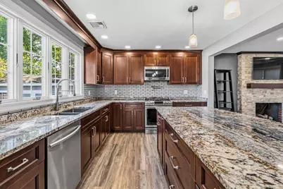 263 College Hwy, Southampton, MA 01073 - Photo 5