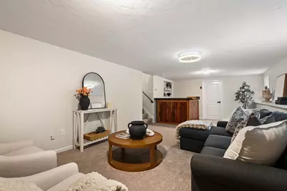 597 Liberty St, Rockland, MA 02370 - Photo 27