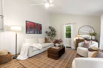 597 Liberty St, Rockland, MA 02370 - Photo 5