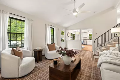 597 Liberty St, Rockland, MA 02370 - Photo 9