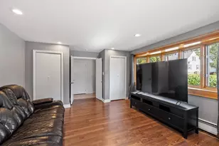 160 Jackson St, Methuen, MA 01844 - Photo 7