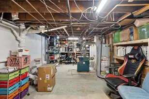 160 Jackson St, Methuen, MA 01844 - Photo 21