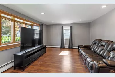 160 Jackson St, Methuen, MA 01844 - Photo 11