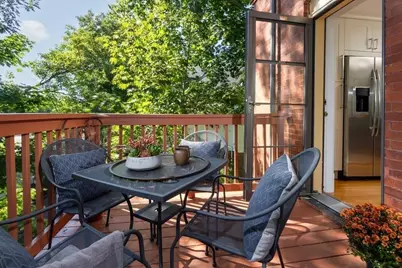 16 Kent Sq. #2, Brookline, MA 02446 - Photo 5