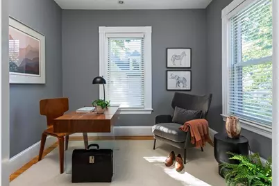 16 Kent Sq. #2, Brookline, MA 02446 - Photo 13