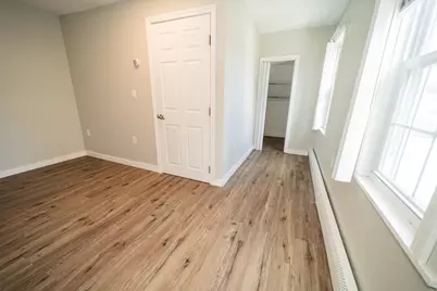 1014 Tacoma St, New Bedford, MA 02745 - Photo 11
