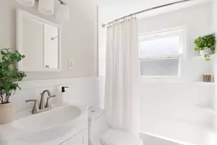 36 Roberts Dr, Bedford, MA 01730 - Photo 11