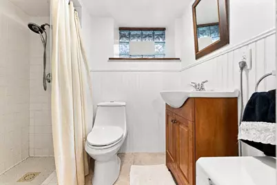 127 Rotch St, New Bedford, MA 02740 - Photo 29