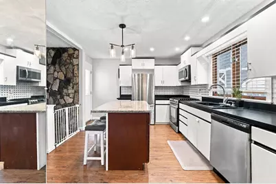 127 Rotch St, New Bedford, MA 02740 - Photo 11