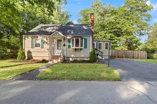 17 Cogswell Ave, Beverly, MA 01915 - Photo 27