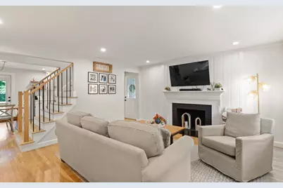 17 Cogswell Ave, Beverly, MA 01915 - Photo 7