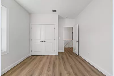 126 Maple St, West Boylston, MA 01583 - Photo 15