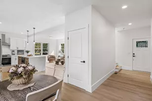 126 Maple St, West Boylston, MA 01583 - Photo 9
