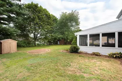 283 Harriet, Cumberland, RI 02864 - Photo 7