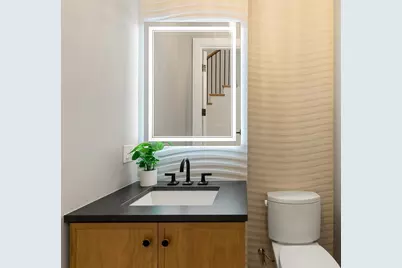 470 Quinobequin, Newton, MA 02468 - Photo 23