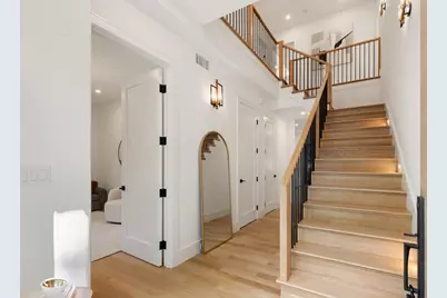 470 Quinobequin, Newton, MA 02468 - Photo 5