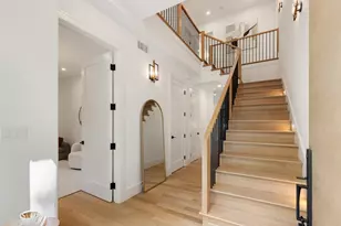 470 Quinobequin, Newton, MA 02468 - Photo 5