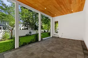 470 Quinobequin, Newton, MA 02468 - Photo 39