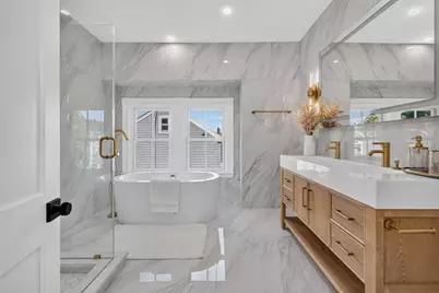 114 Malvern St, Melrose, MA 02176 - Photo 31