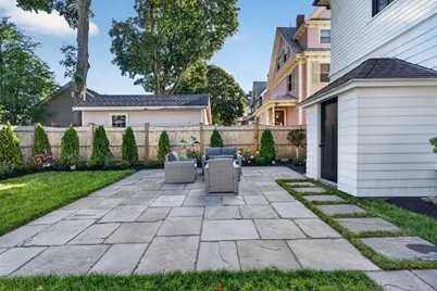 114 Malvern St, Melrose, MA 02176 - Photo 37
