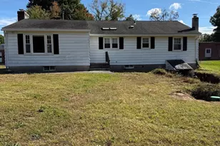 16 Bluemer Rd, Southampton, MA 01073 - Photo 7