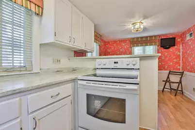 37 Mingo St, Milton, MA 02186 - Photo 11