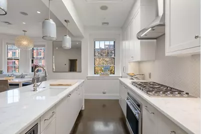 176 Marlborough St #3, Boston, MA 02116 - Photo 3